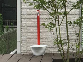 川越市　デッキに設置した立水栓