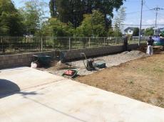 鶴ヶ島市　旗竿地舗装、工事開始