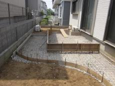 さいたま市　コンクリートを流し込む直前の様子。