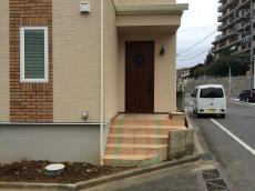 川越市Y様邸　新築外構施工前　玄関前　塗り壁