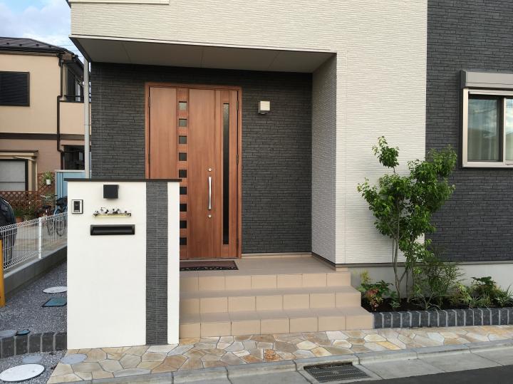 川越市K様邸　Gスクリーンを使ったシンプルな外構