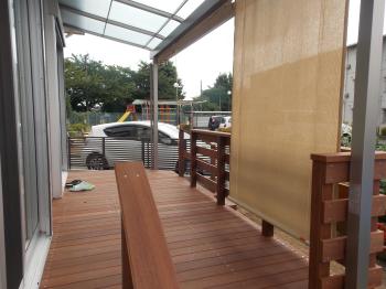 川越市　アイアンウッドデッキ　ブラインド取付