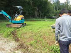 ときがわ町　ベース基礎の掘削作業開始