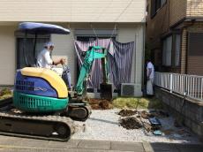 上尾市　リフォーム外構　芝生はがしと砂利の撤去