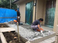 川越市　リフォーム外構　解体作業