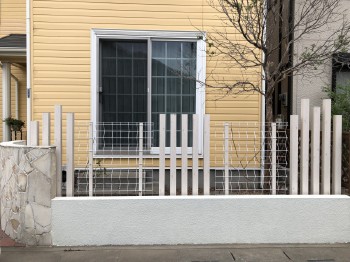 鶴ヶ島市 蔓植物を這わす事が出来るフェンス