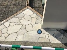 川越市　乱形石貼り