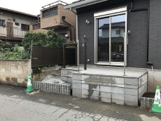 川越市　新築外構　タイルデッキ製作