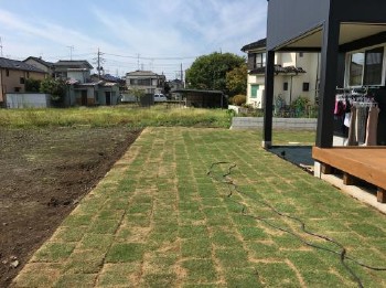 所沢市　TM9を敷き詰めた広いお庭