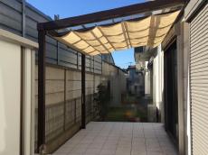 新座市　シンプルポーチとタイルテラス